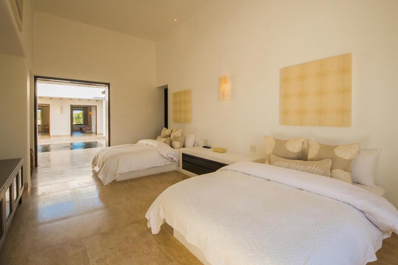 Casa Yvonne Modern Amenities Near Exclusive Golf Course Sleeps 16 Villa San José del Cabo Esterno foto